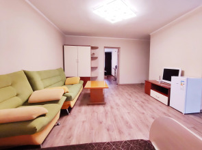 Апартаменты на Гафиатуллина 45-99