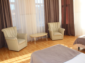 Отель Скала