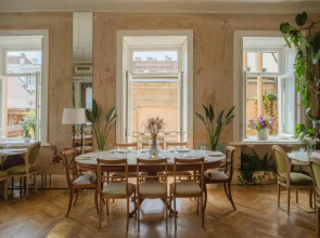 Unfound Door - Design Hotel