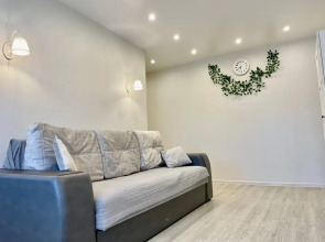 Квартира комфорт Интернациональный 22