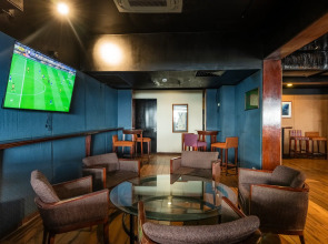 Отель Hulhule Island