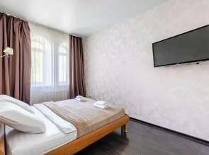 Квартира Двухкомнатная Классическая на Большой Красной 63