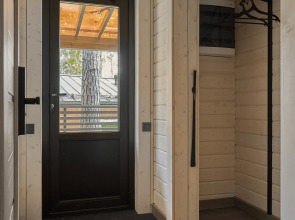 Частный дом с теплой купелью с джакузи и зоной барбекю Land Breeze