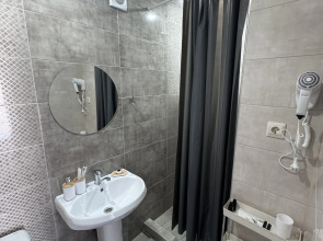 Отель Thermal Springs