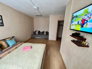 Апартаменты SmolSutki (СмолСутки) на улице Октябрьской революции 32