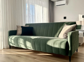 Квартира Happy Mercury просторная студия рядом с метро недалеко от центра