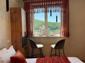 Апартаменты в стиле бохо с видом на море и горы