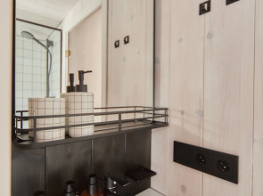 Гостевой дом Дом у озера 4Стихии