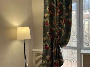 Квартира M.O.O.N APARTMENTS  Толе би Тулебаева кв 8 Центр