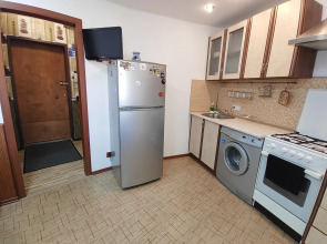 Квартира с Большой Кухней на Полярных Зорях