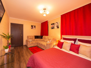 Апартаменты Novin квартал с видом во двор