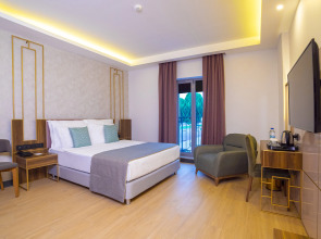 Отель Leaf Port Boutique