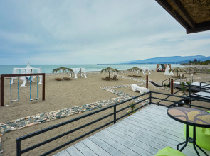 Курортный отель Aqua Resort