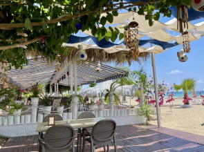 Апартаменты SA Apartments 2bd Flat 150m to the Beach