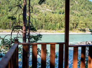 Гостевой дом АЛТАЙ БЕРЕГ ИП Рожнова Л.В.