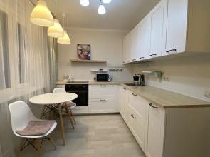 Квартира Современная рядом с ТЦ Остров Arendatmn24