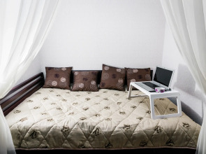 Апартаменты Любимый дом на Антонова 28