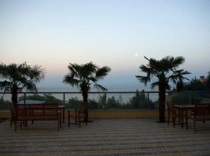 Гостевой дом Ягуар-Гурзуф