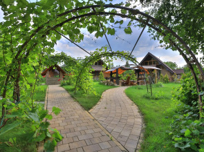 Гостевой дом Загородный Комплекс Слобода