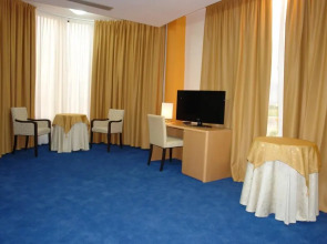 Отель Airport Tirana