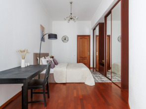 Квартира Уютная квартира на Мойке 32 DereMRents ДереМРентс