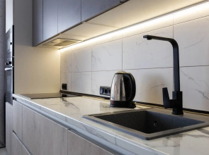 Апартаменты SleepNsk Красивая Трешка Около Аквапарка