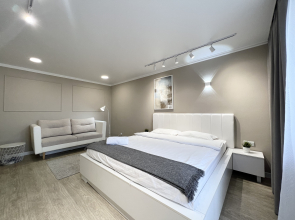 Апартаменты Торайгырова 6