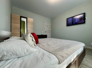 Квартира Евро 3-ком на Смирнова 3 (кв. 185)