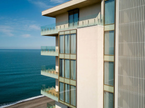 Отель Miramare Magnetic Beach