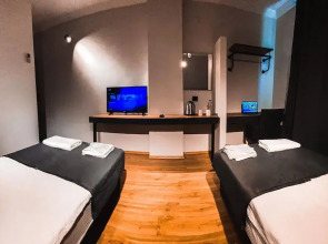 Отель Tepe Hotel & Business Suite