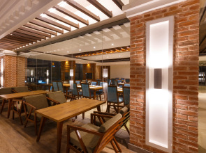 Hotel Ambassador by ACE Hotels