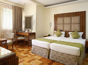 Отель City Garden Suites Manila