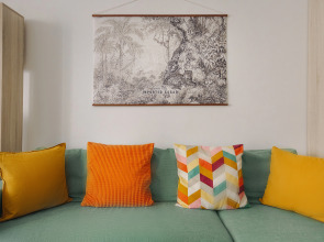 Апартаменты Lalapart Tiffany на 27 этаже небоскреба Савеловский Сити