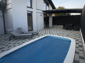 Шале Меот Coral