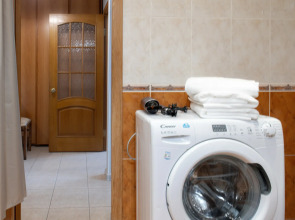 Апартаменты 1к Apart-Comfort на Октябрьской 33