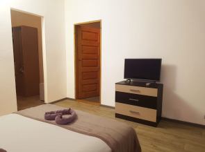 Гостиница Бриз-Морское