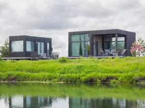 Дом Уютный с панорамными окнами