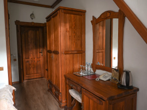 Отель Миснэ