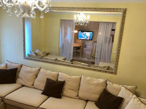 Апартаменты в центре с видом на Севастопольскую бухту