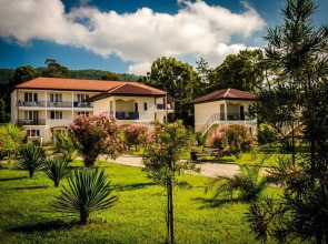 Отель Анакопия Club