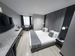 Отель Express Plus