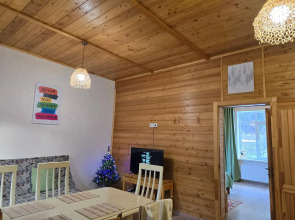 Квартира с видом на горы на улице Энгельса 15