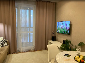 Апартаменты LifeHome на Иванова 1