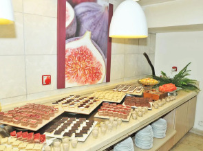 Отель Jerusalem Gardens Hotel & Spa