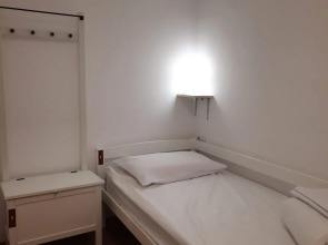 Хостел New Generation Hostel Belgrade Center