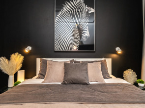 Апартаменты Представительский Люкс с Балконом Elite Apartments