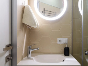 Апартаменты на набережной Макарова 14