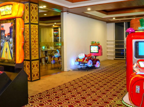 Отель The Grand Kandyan