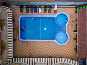 Отель Сократис