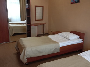 Отель Поворот